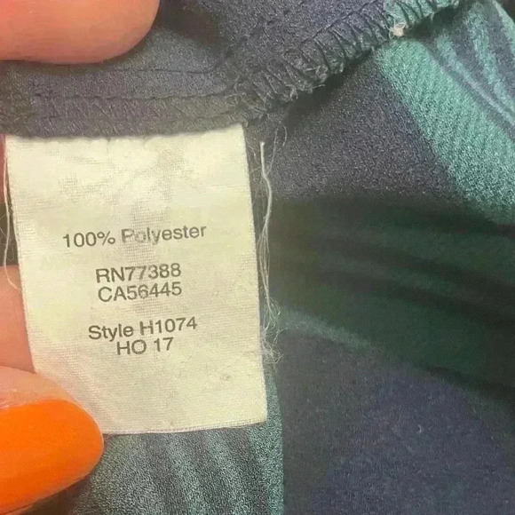 J. Crew Navy & Green Tartan Plaid Lightweight Long Sleeved Blouse Size Medium - Picture 9 of 10